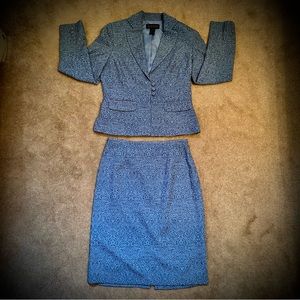 #100 Blacker By Stanley Blacker 2 Piece Women’s Skirt Suit